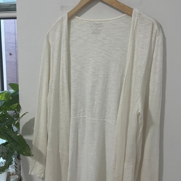 Chico's The Ultimate Tee White Open Sweater Size Large - Picture 5 of 6